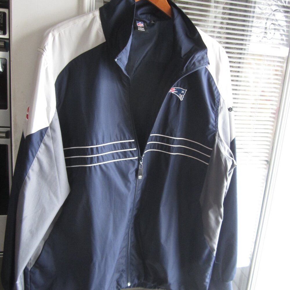 Patriots Jacket.Throw and Slippers